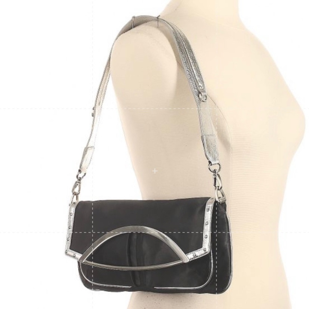 🔥NEW 100% AUTHENTIC CHARLES DAVID Classic Black Shoulder Bag
